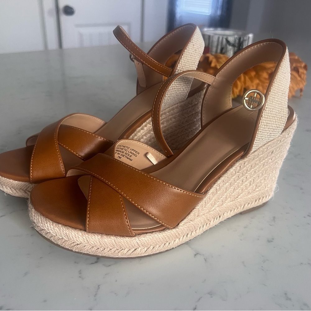 NEW!!! No tags. LOFT wedge sandals.